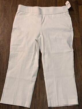 Carol Bay Women White Capri Business Casual Dress Pants 8 NWT